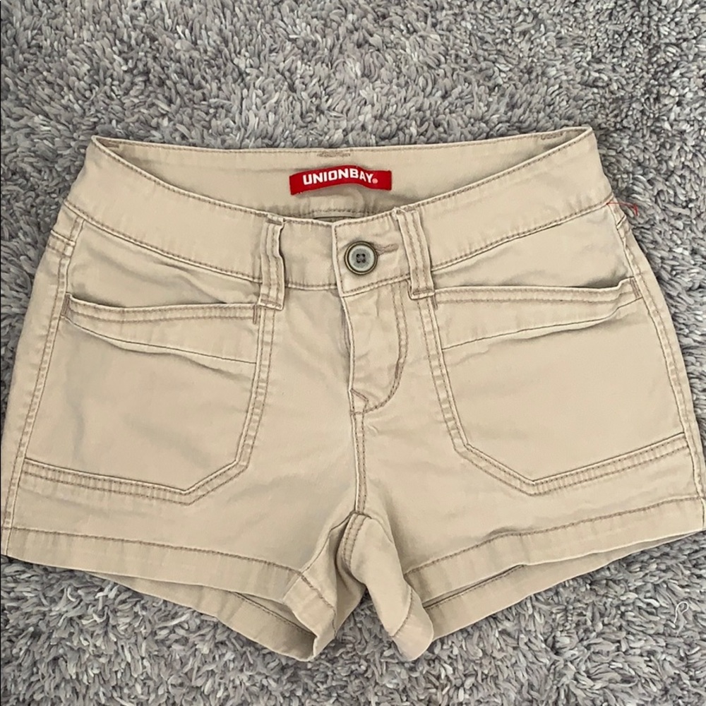 Unionbay khaki shorts